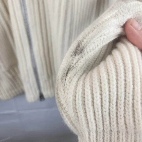 Sacai Off-white Paneled Jumper In 151 Off White size L(3) BNWT has stains - Picture 13 of 13